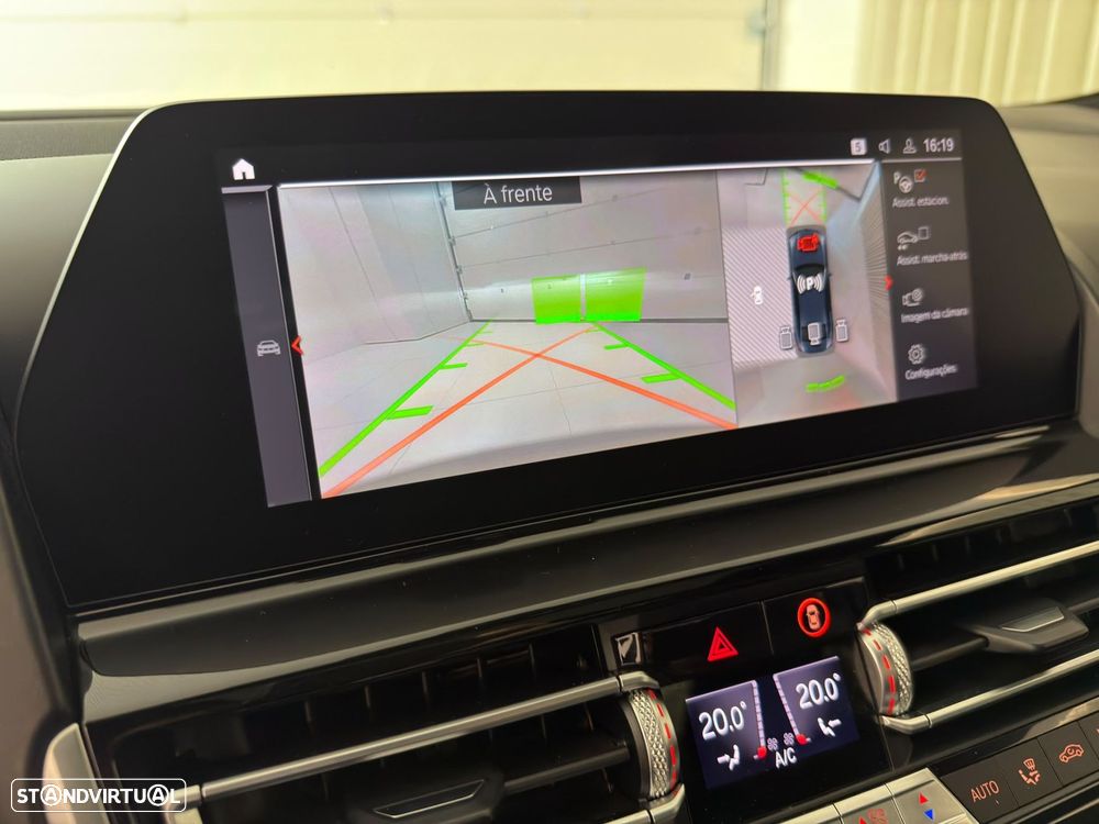 BMW 840 Gran Coupé d xDrive Pack M - 36