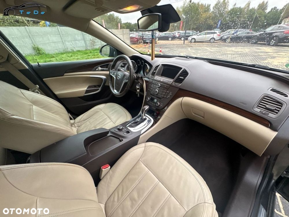 Opel Insignia 2.8 V6 Turbo 4x4 Automatik Cosmo - 30