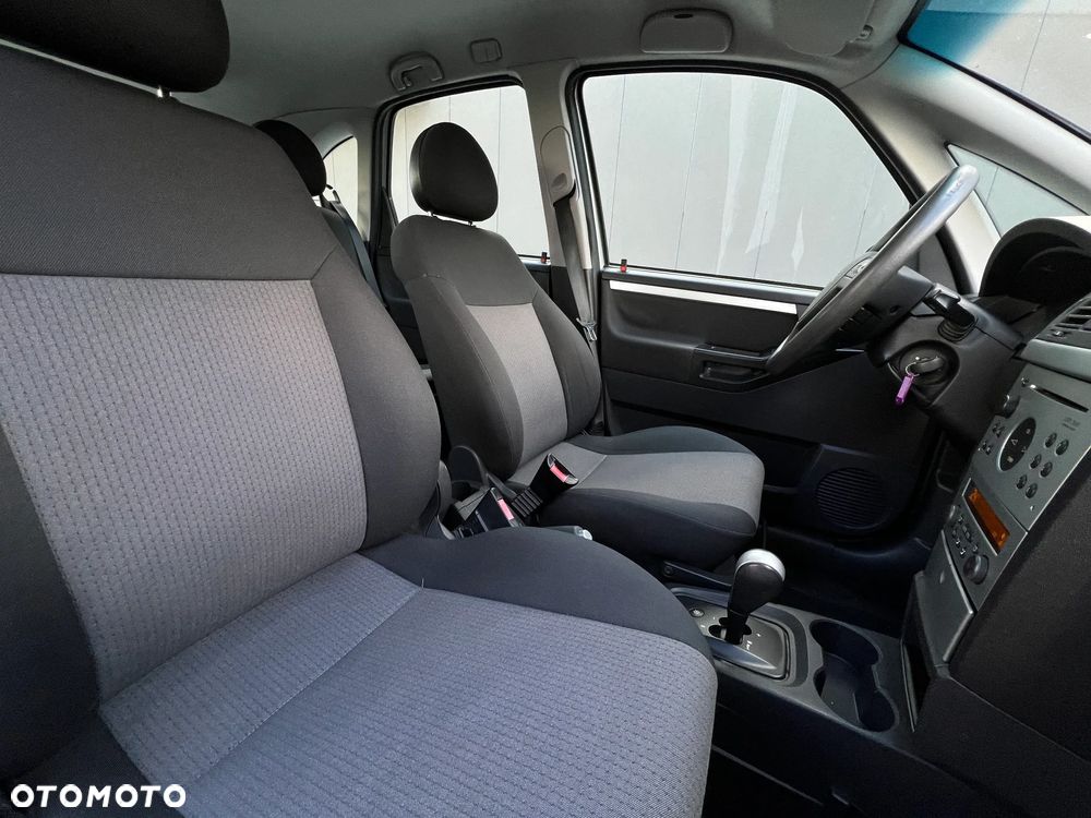 Opel Meriva - 12