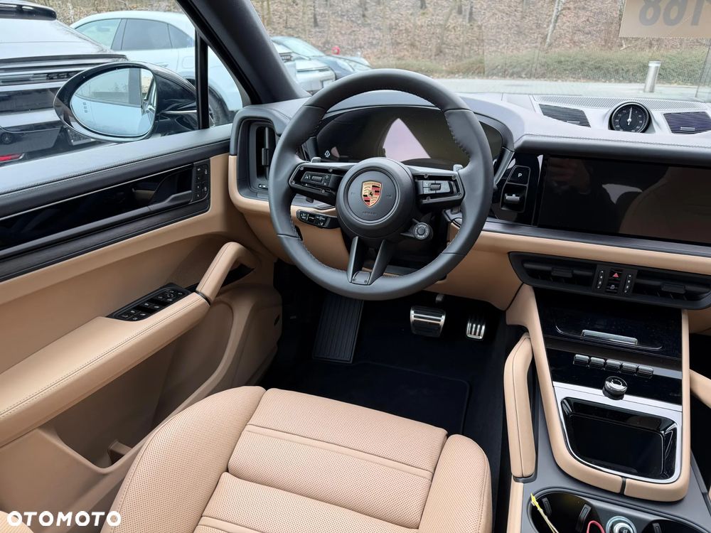 Porsche Cayenne S E-Hybrid PHEV Black Edition - 17
