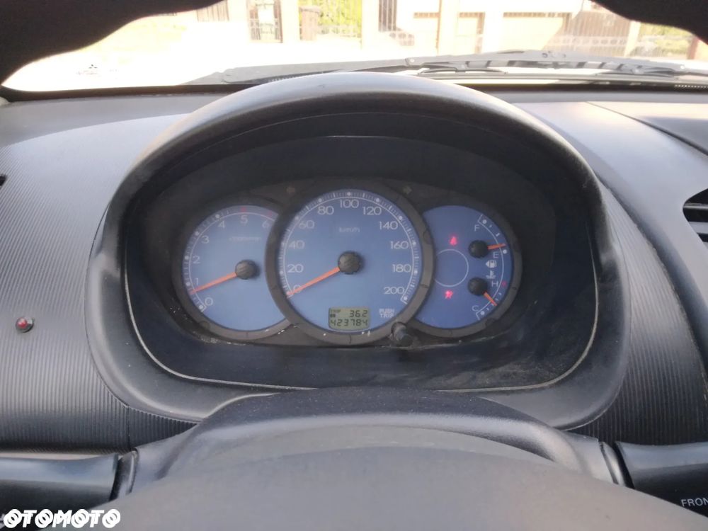 Mitsubishi L200 2.5 DID CC Intense - 14