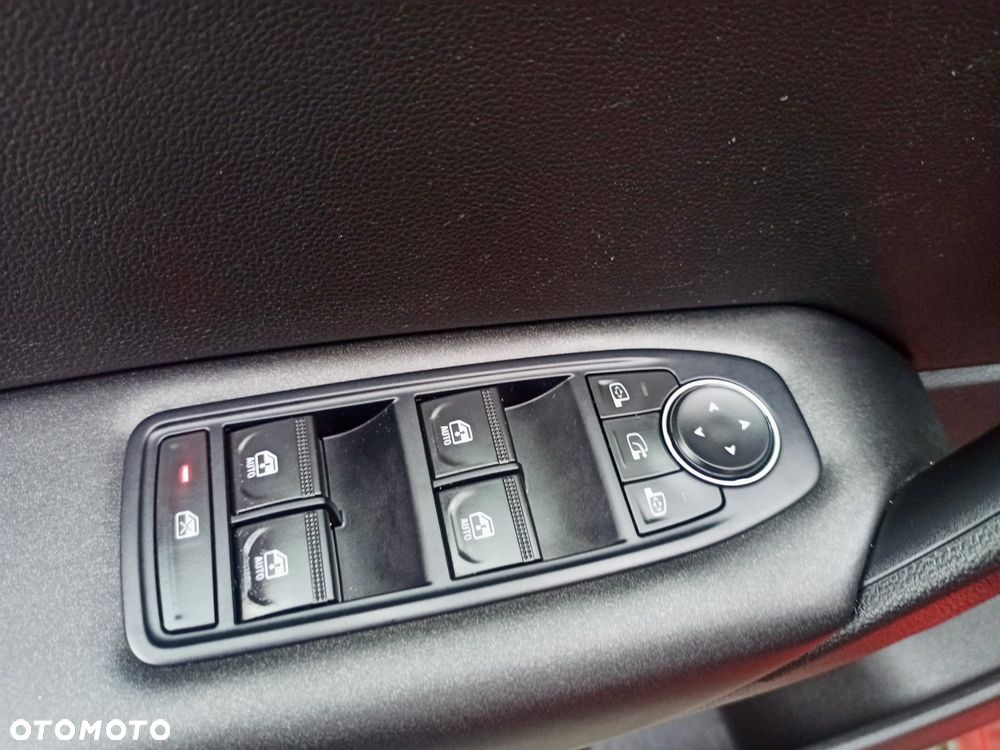 Renault Captur 1.6 E-TECH Plug-In Intens - 16