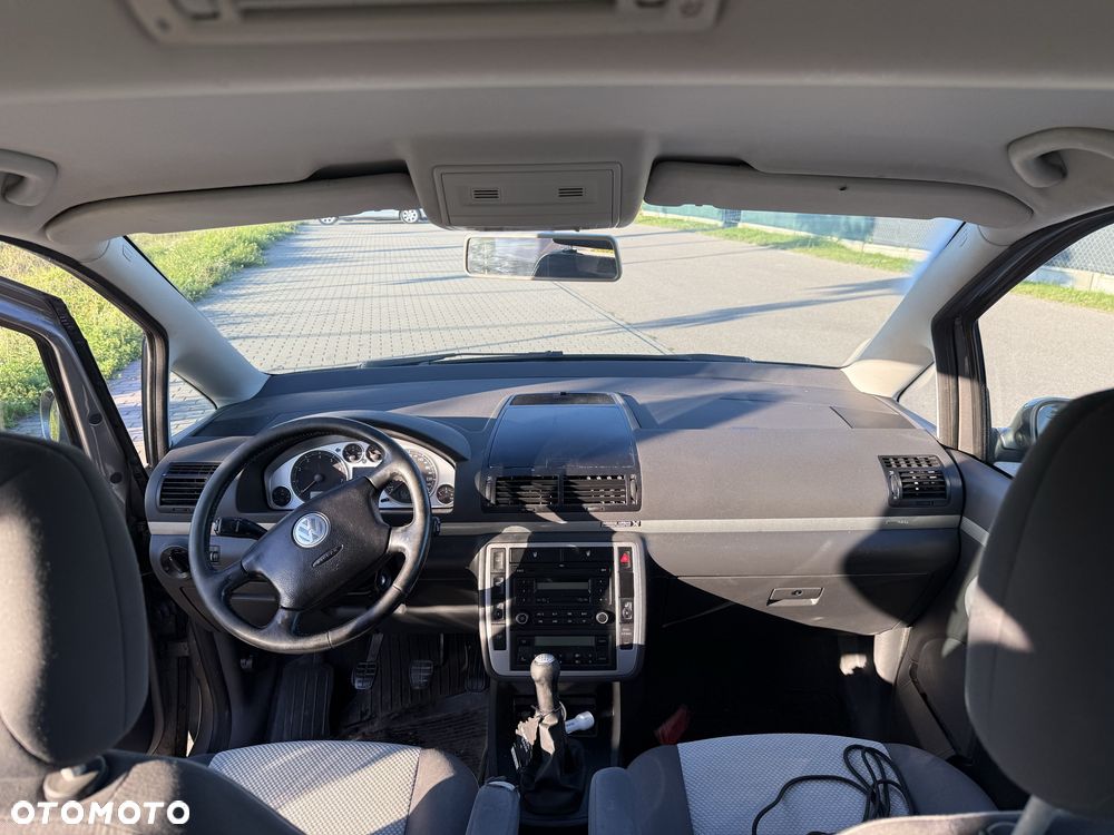 Volkswagen Sharan - 8