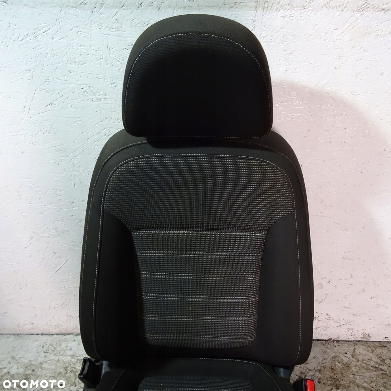 OPEL INSIGNIA A FOTEL PRZÓD PRAWY PASAŻERA - 3