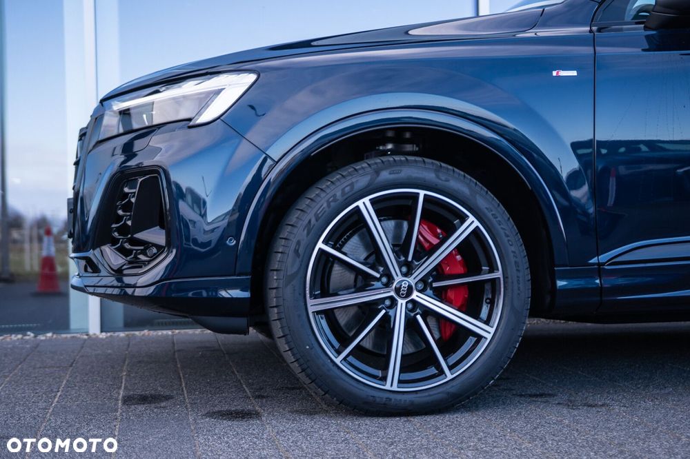 Audi Q7 - 7
