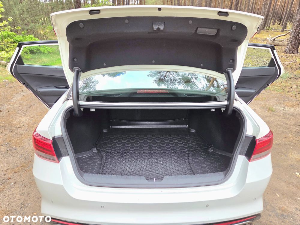 Kia Optima - 4