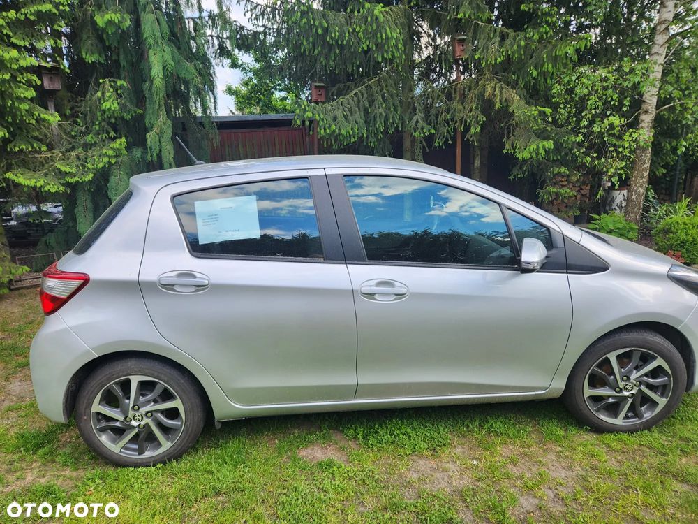 Toyota Yaris - 11
