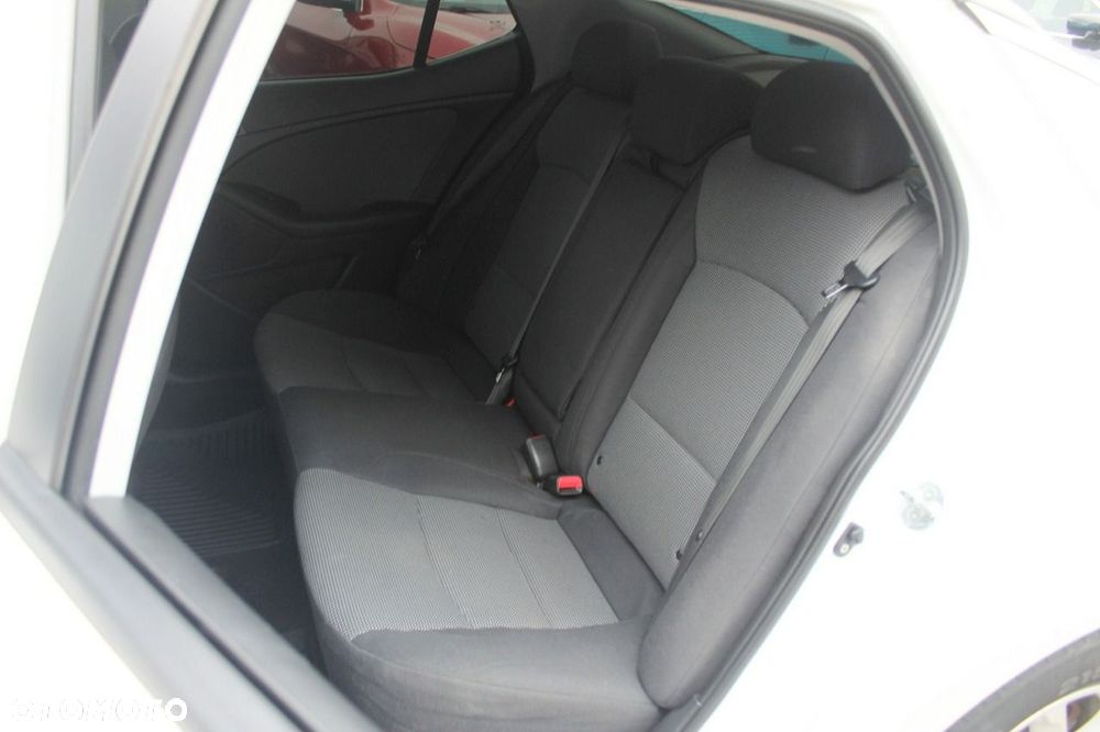 Kia Optima - 10