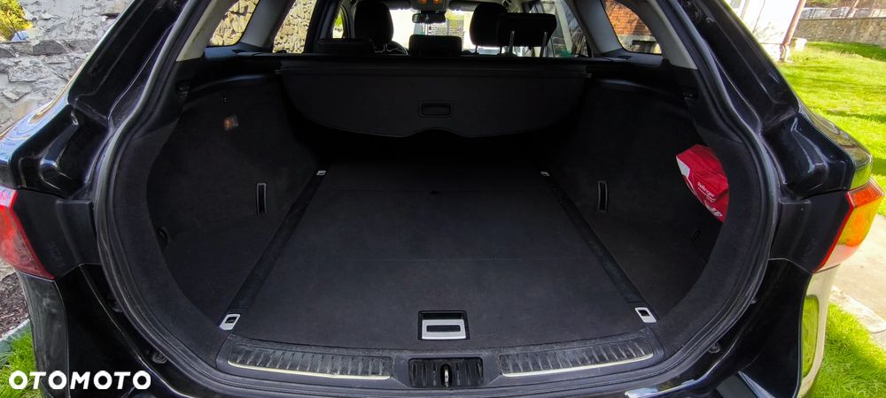 Toyota Avensis 2.0 D-4D Premium - 11
