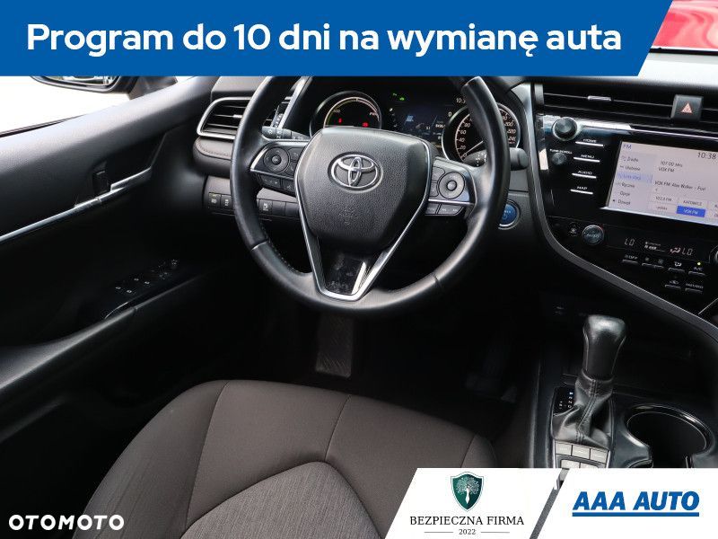 Toyota Camry - 9