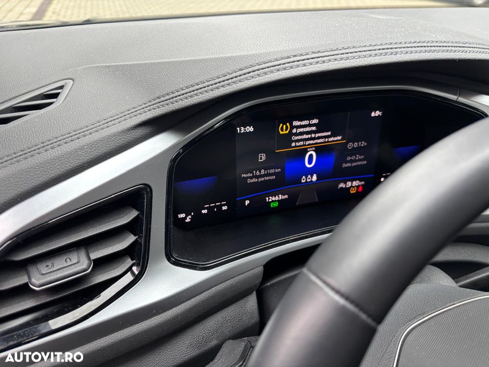 Volkswagen T-Roc 1.5 TSI DSG Advanced - 5