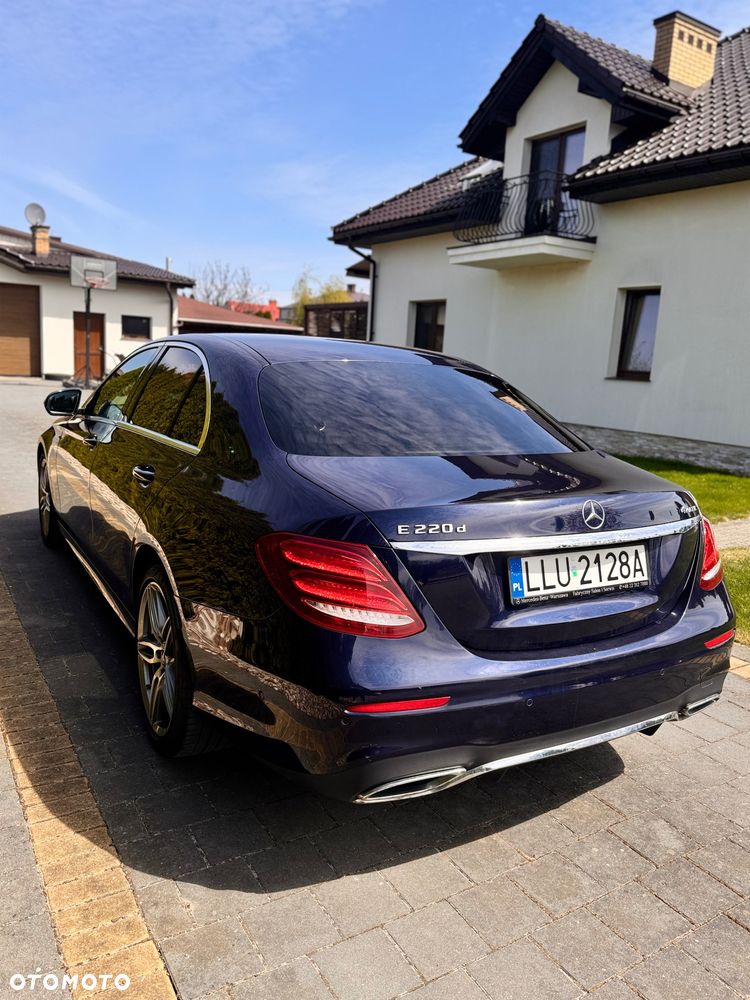 Mercedes-Benz Klasa E 220 d 4-Matic 9G-TRONIC - 2