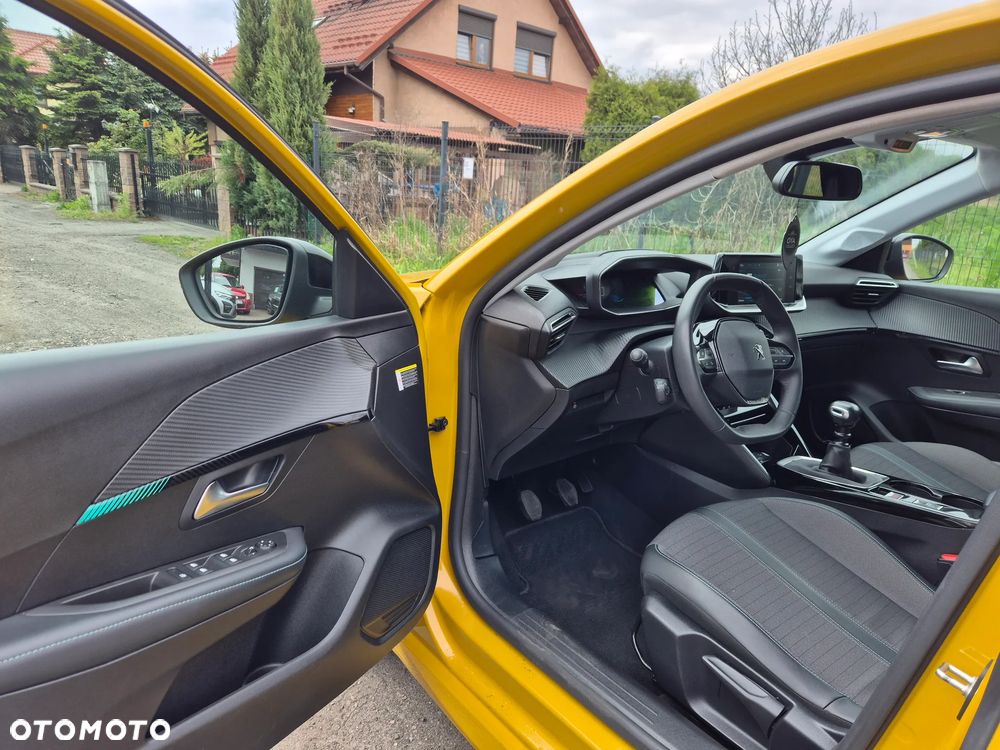 Peugeot 208 1.2 PureTech Allure S&S - 11