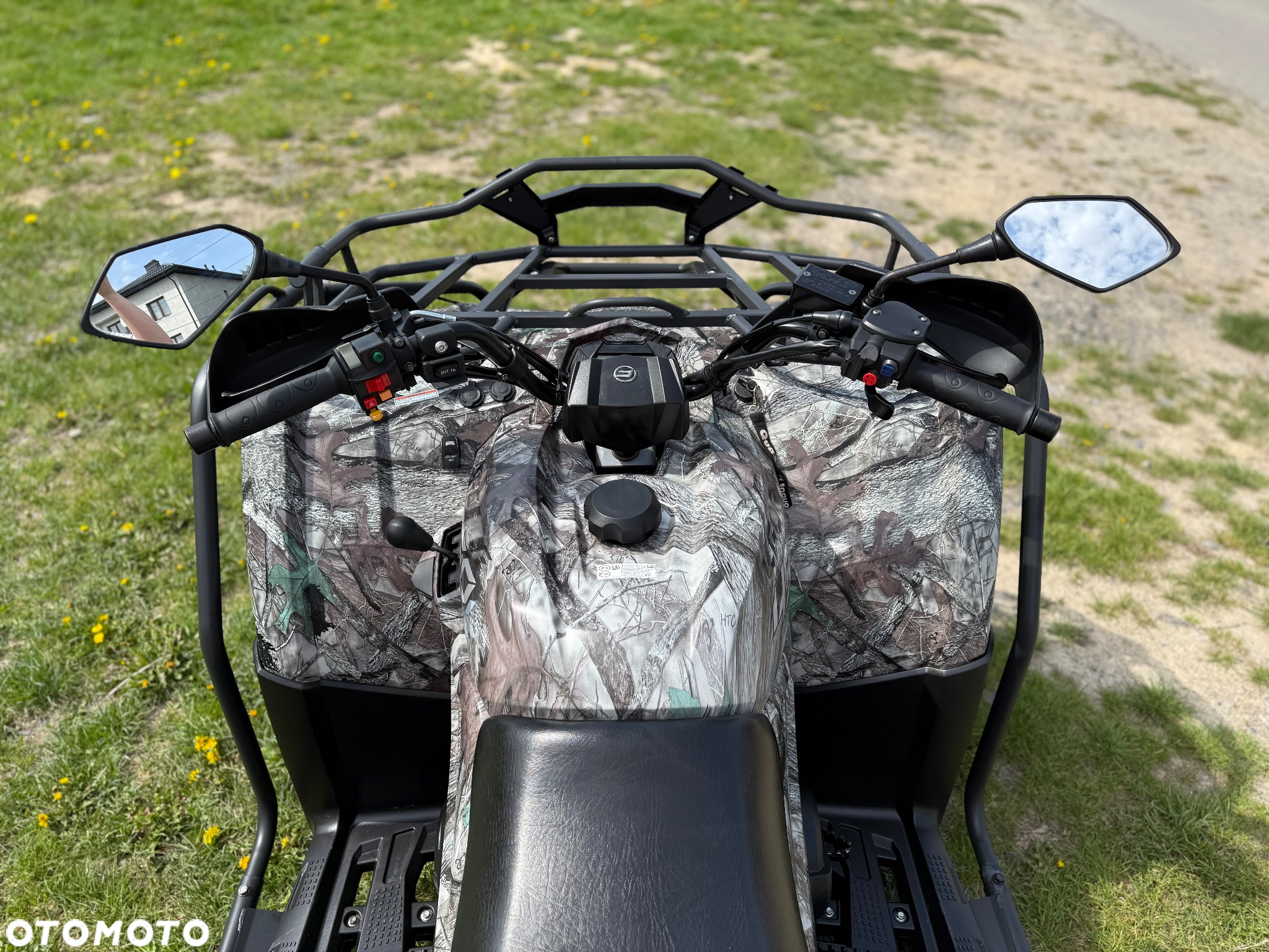 CFMoto CForce - 8