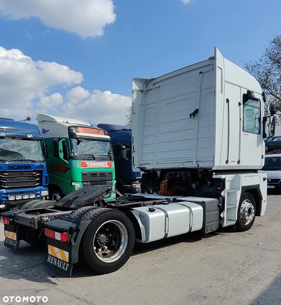 Renault MAGNUM 480 EEV - 4