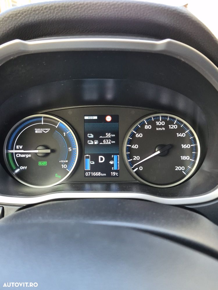 Mitsubishi Eclipse-Cross - 14
