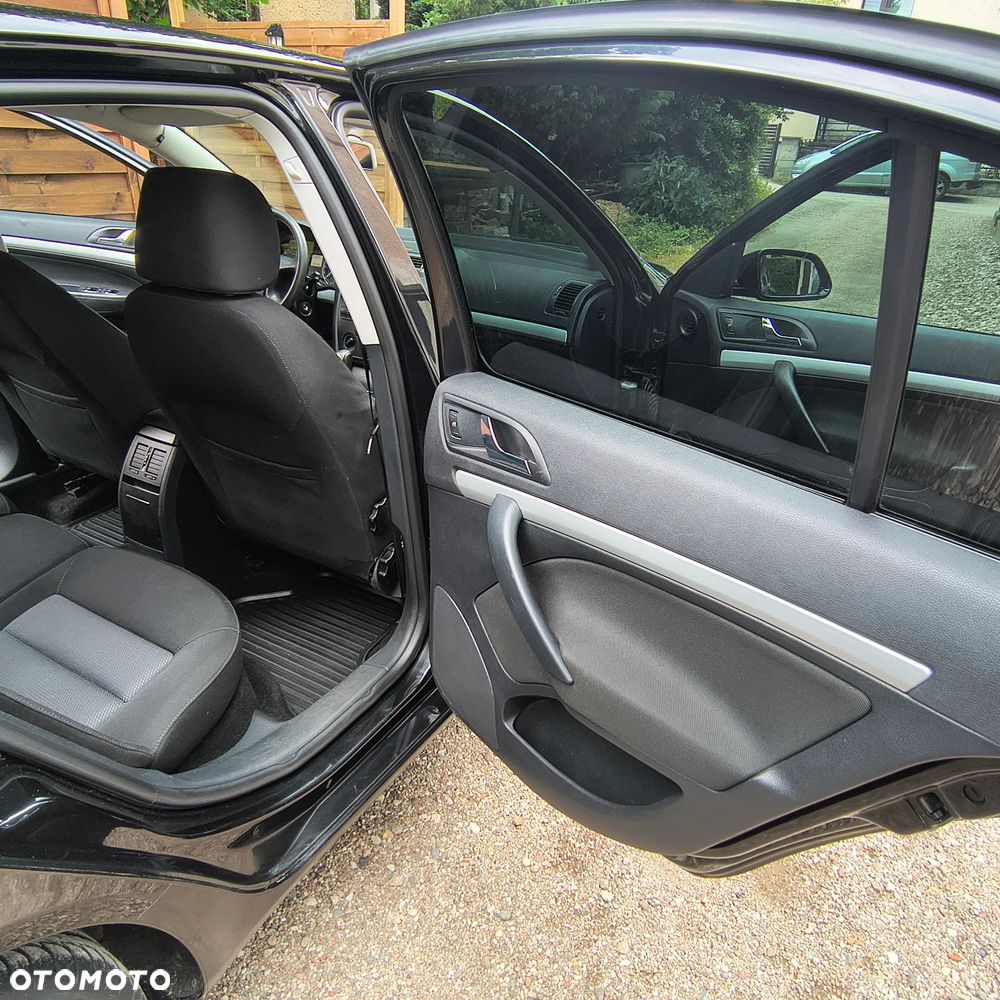 Skoda Octavia 1.6 FSI Classic - 22