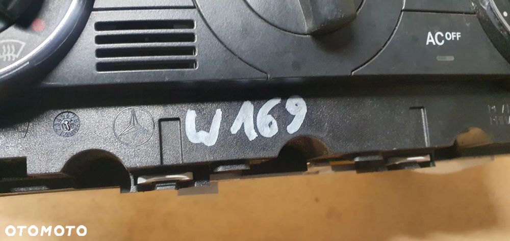 Panel nawiewu klimatyzacji klimy Mercedes A-Klasa W169 A1698301385 - 8