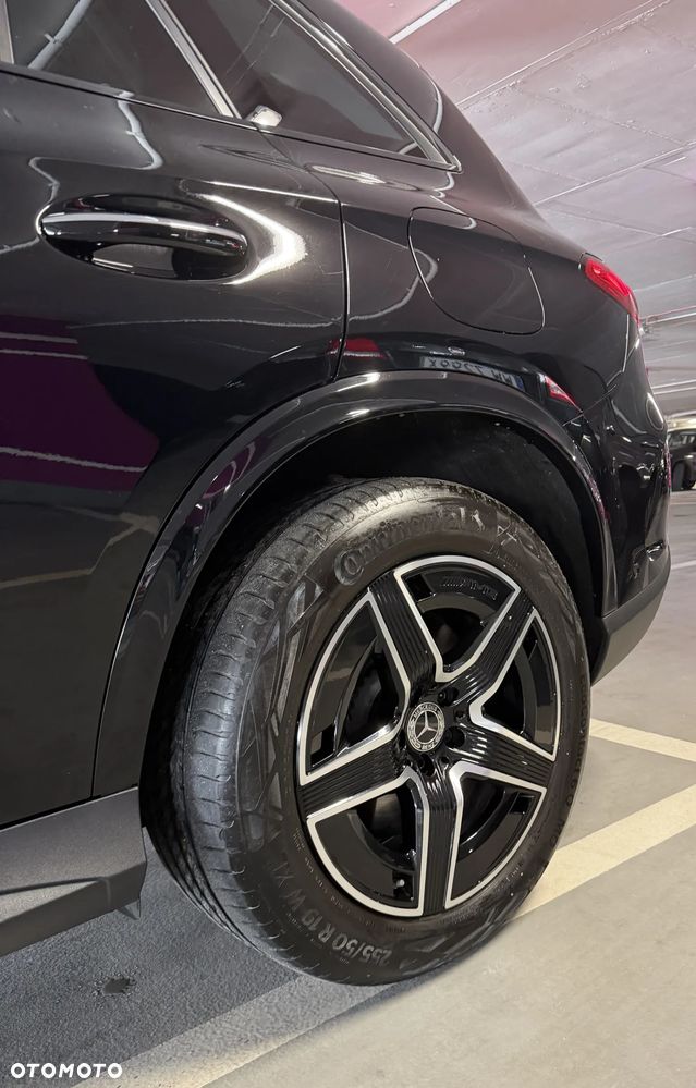 Mercedes-Benz GLC - 32