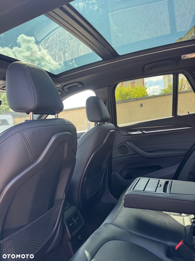 BMW X1 - 10