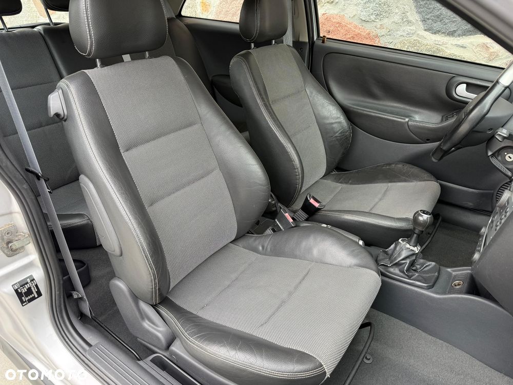 Opel Corsa 1.7 CDTI GSi - 13