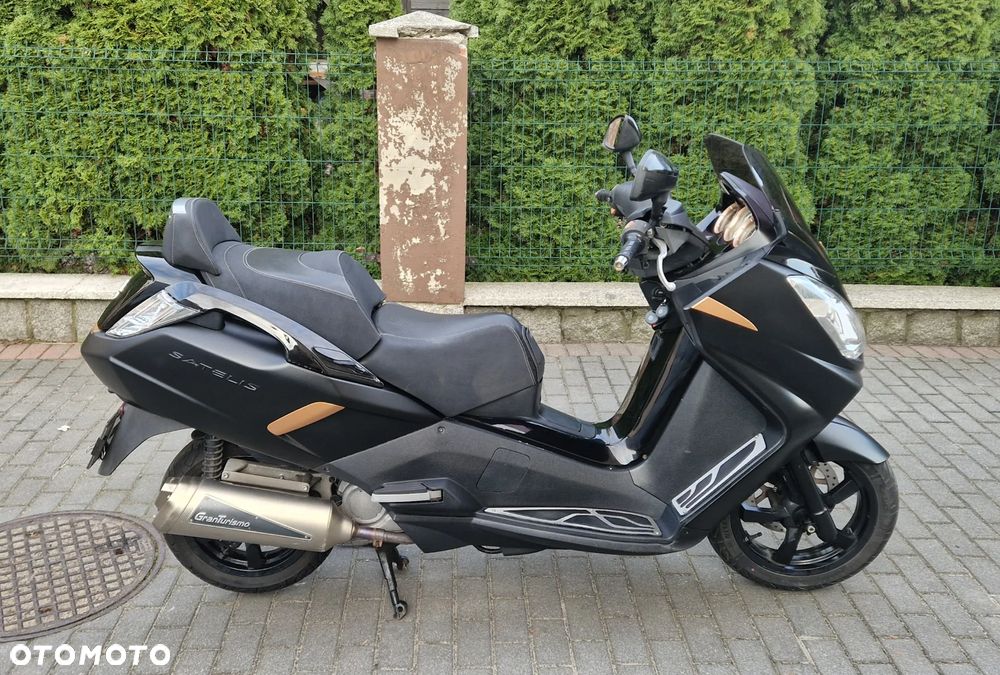 Peugeot Satelis - 16