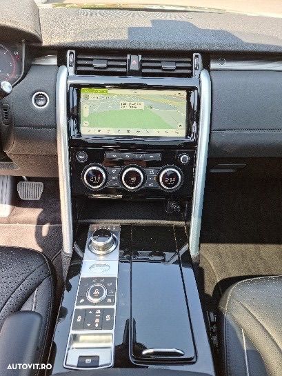 Land Rover Discovery 3.0 L SD6 HSE Luxury - 22