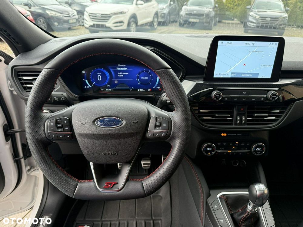 Ford Kuga - 15