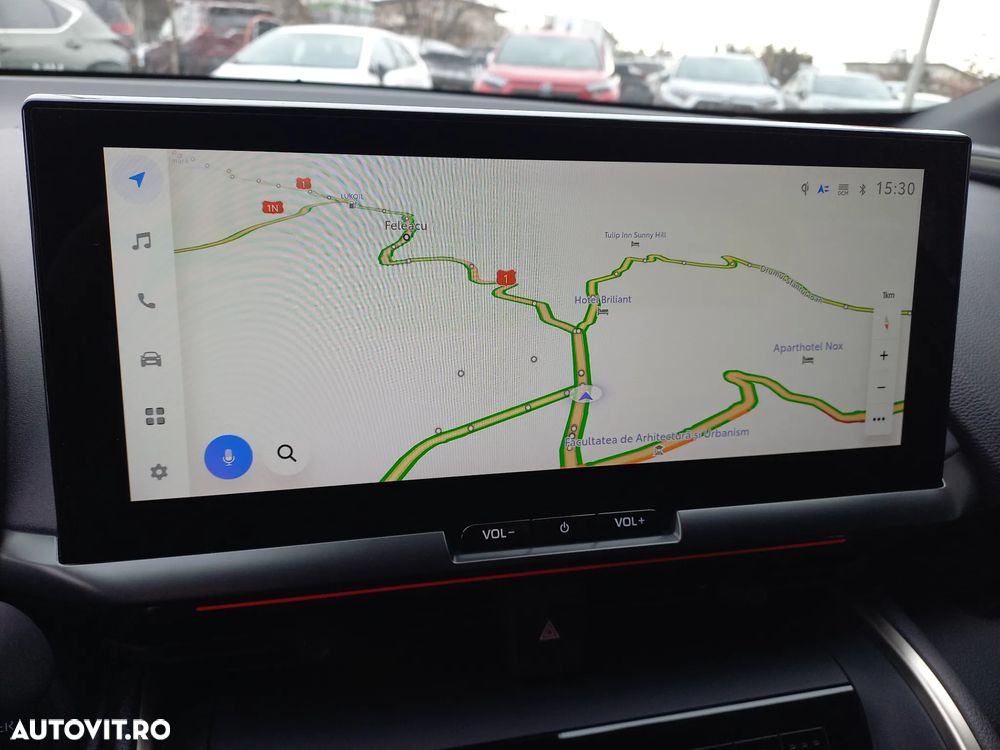 Toyota C-HR 2.0 PHEV 223 CP 4x2 CVT Exclusive - 26