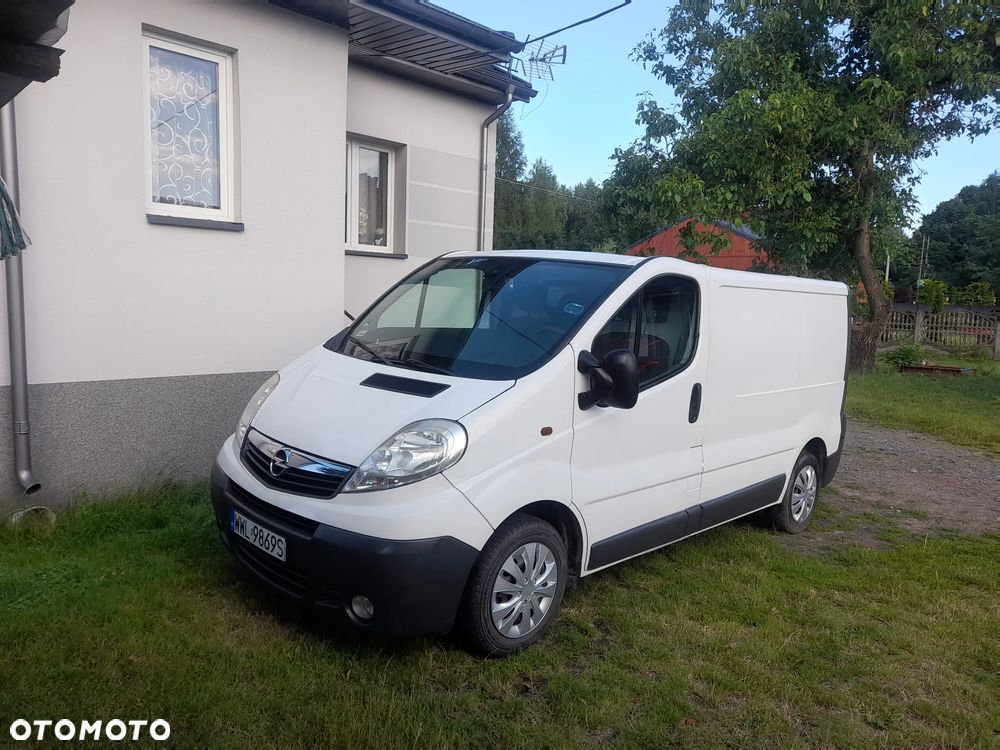 Opel Vivaro - 2