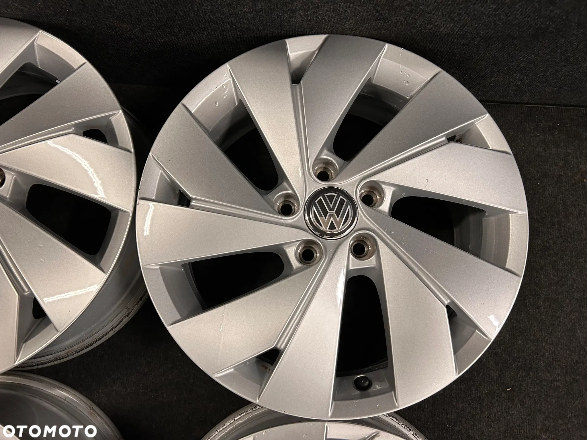 Alufelgi VW Golf 8, 7, Touran, Caddy, Sportsvan, Skoda Octavia III, IV 17 cali 5x112 4szt. Ładne! - 5
