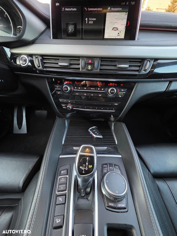 BMW X6 xDrive40d - 8