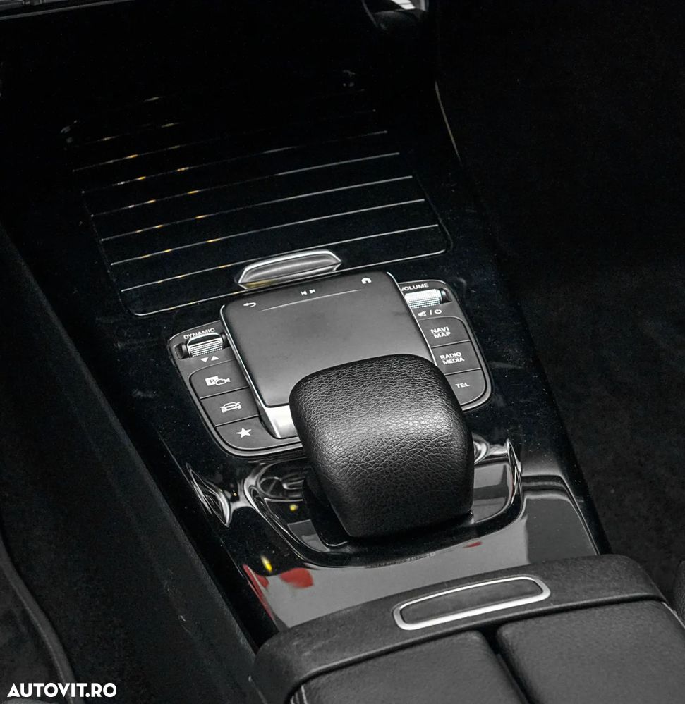 Mercedes-Benz A 200 d Sedan 8G-DCT Progressive - 20
