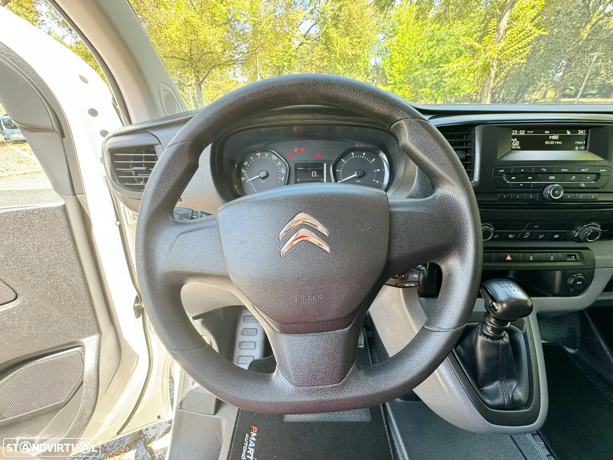 Citroën Jumpy 2.0 BLUEHDI XL CONFORT SEMI-VIDRADO LONGA - 17