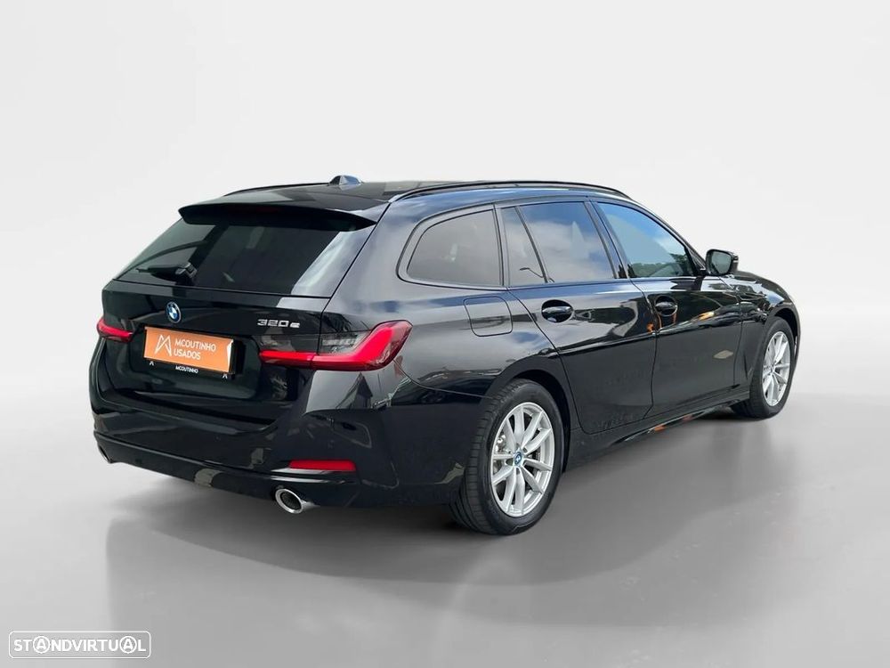 BMW 320 e Touring Auto - 6