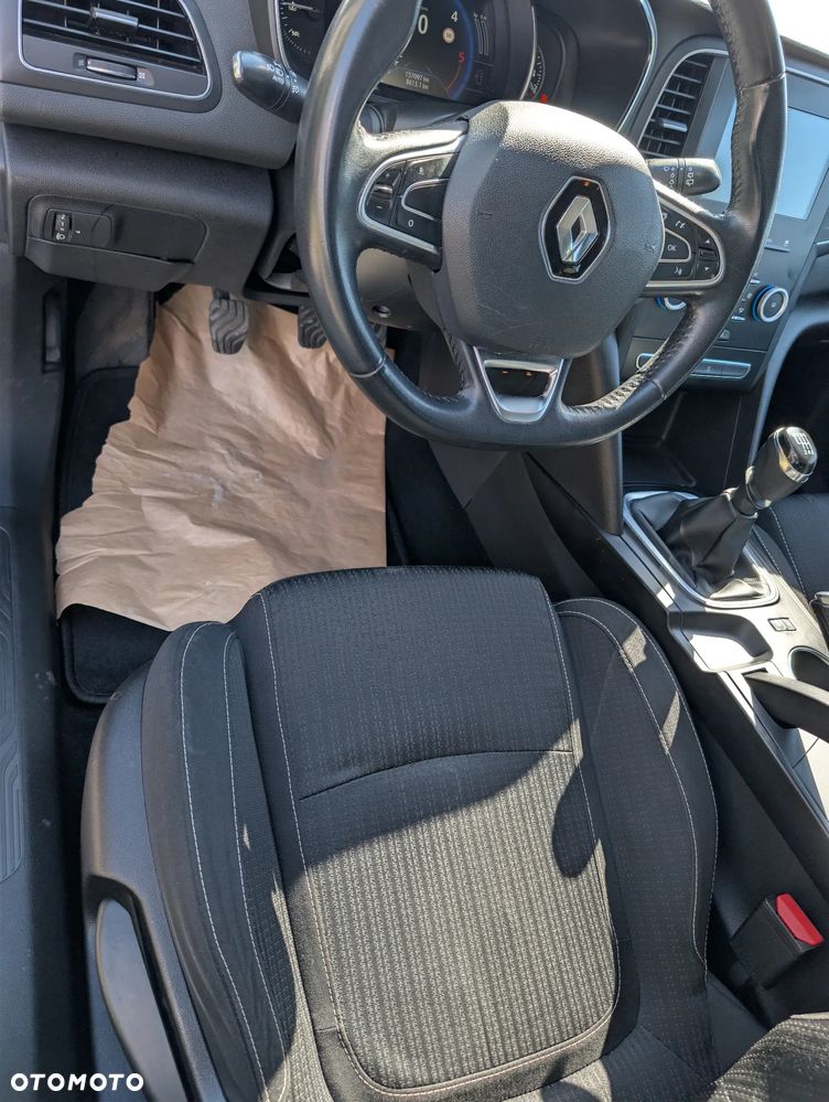Renault Megane 1.5 dCi Zen - 14