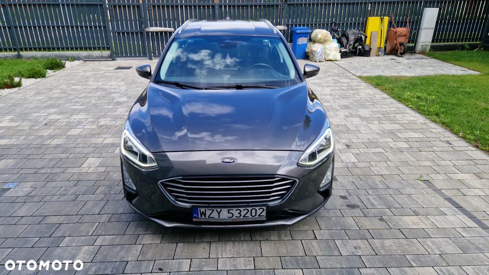 Ford Focus 1.0 EcoBoost Titanium - 4