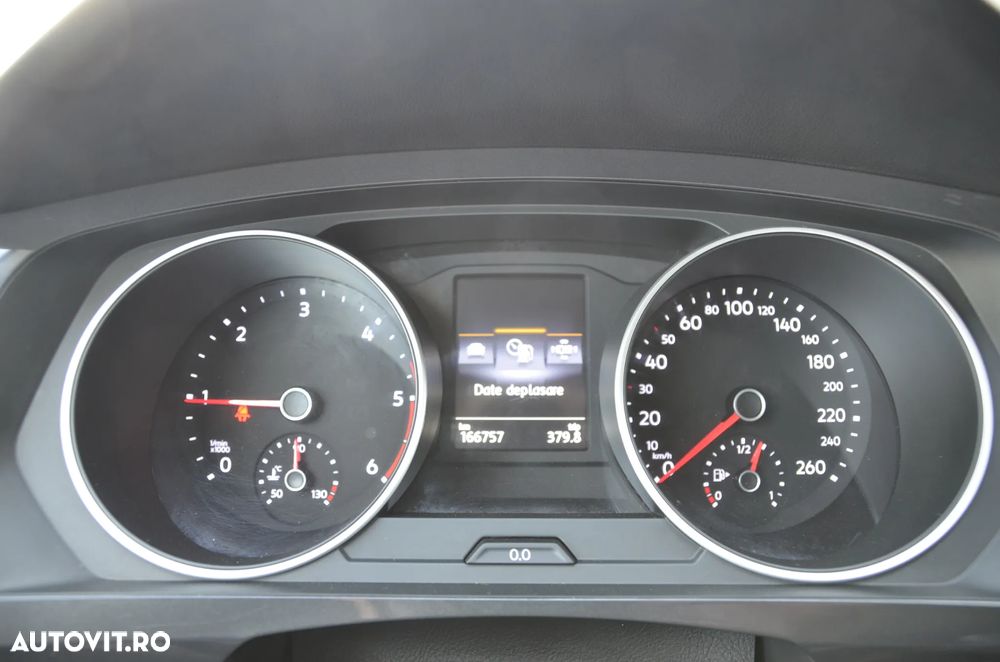 Volkswagen Tiguan 2.0 TDI DPF 4Motion BlueMotion Technology DSG Track & Style - 35