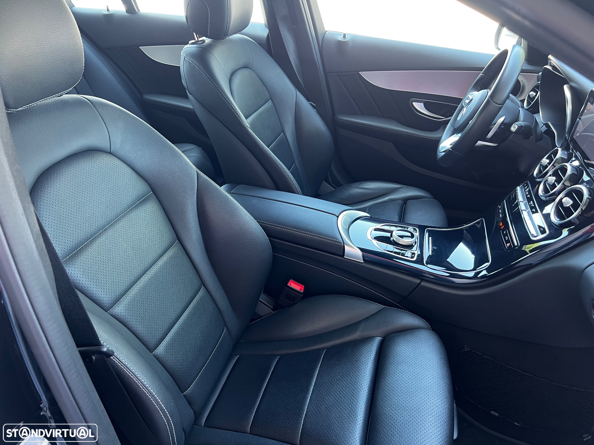 Mercedes-Benz C 300 de AMG Line - 14
