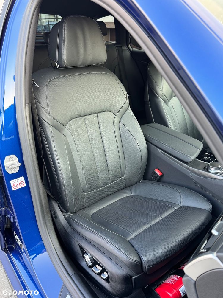 BMW Seria 5 530i xDrive mHEV M Sport sport - 17