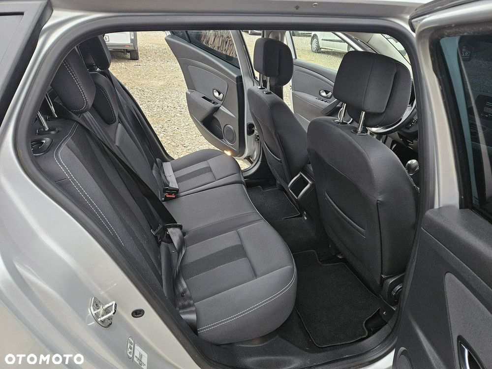 Renault Megane - 11