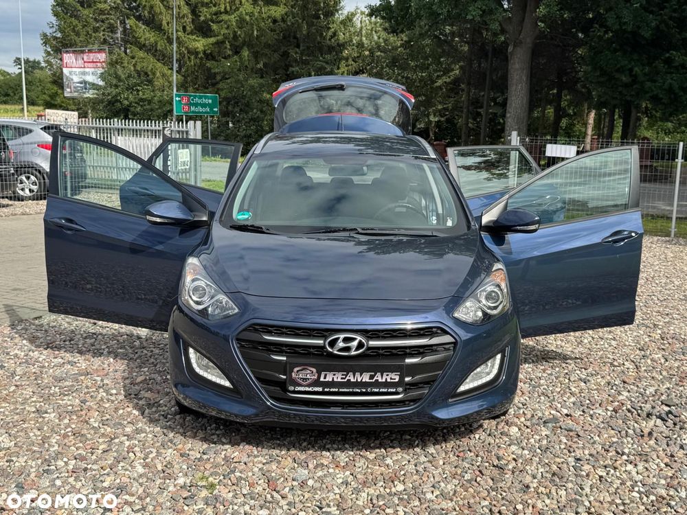 Hyundai i30 - 19