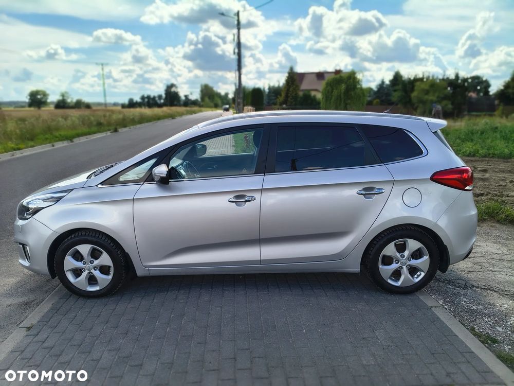Kia Carens 1.6 GDI Business Line 7os EU6 - 3