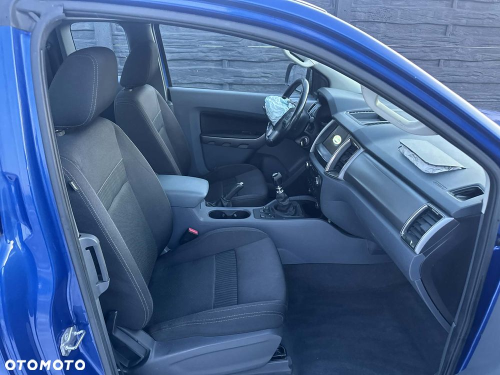 Ford Ranger XLT - 13