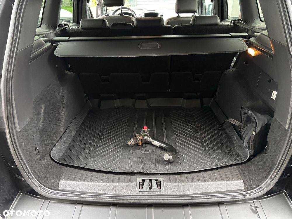 Ford Kuga 2.0 TDCi 4x4 ST-Line - 21