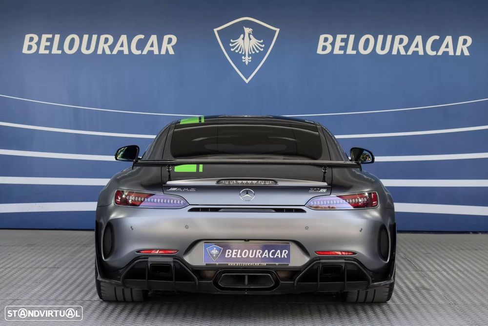 Mercedes-Benz AMG GT R foto 5