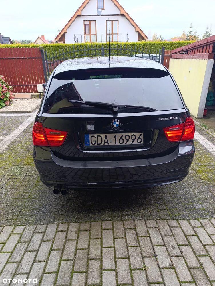 BMW Seria 3 330d xDrive DPF - 5