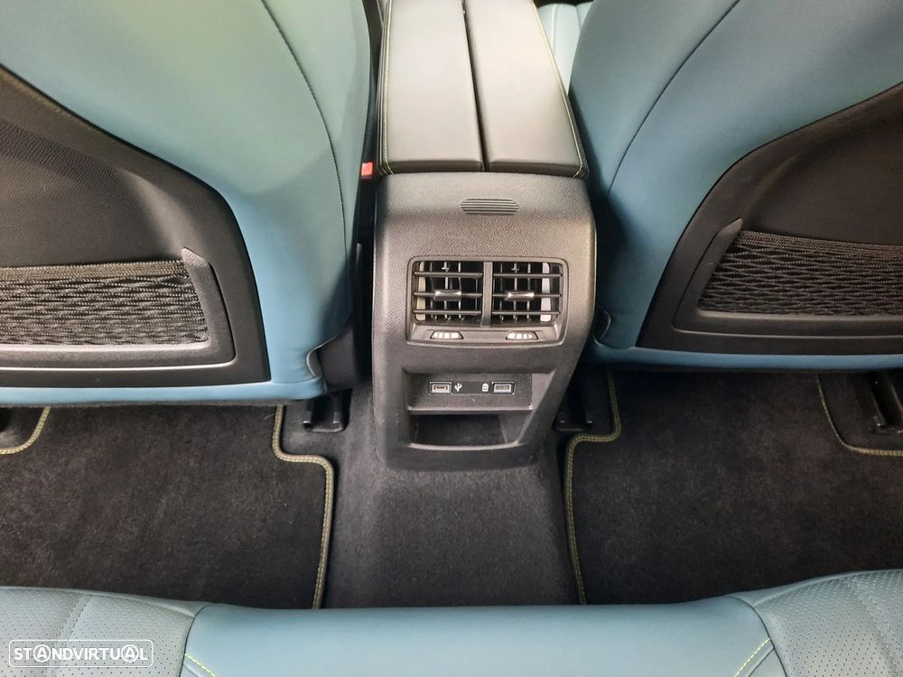 Peugeot 308 SW 1.6 Hybrid GT Pack e-EAT8 - 37