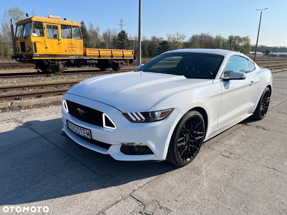 Ford Mustang 2.3 EcoBoost - 2