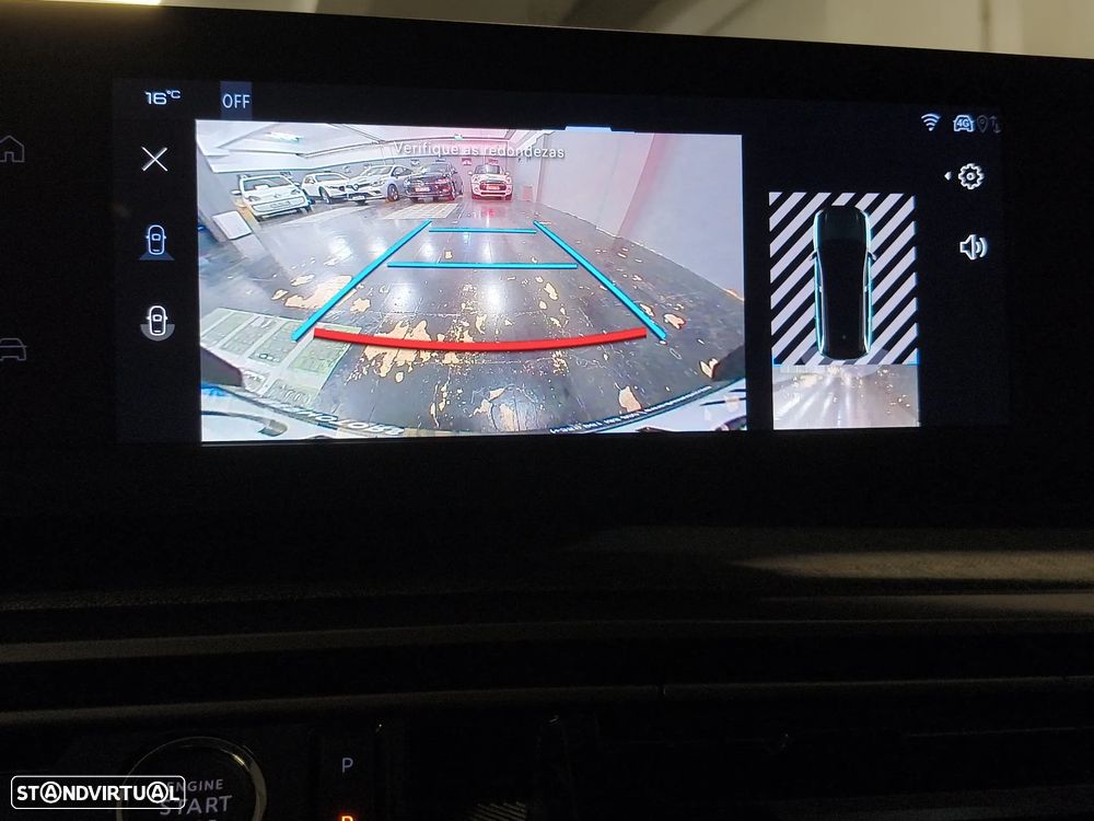 Peugeot 5008 Hybrid 145 e-DSC6 Allure - 32